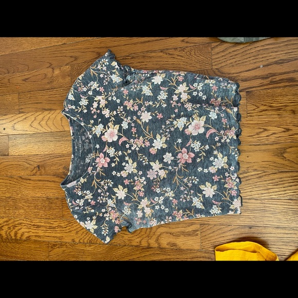 T-shirt bundle - Picture 5 of 6